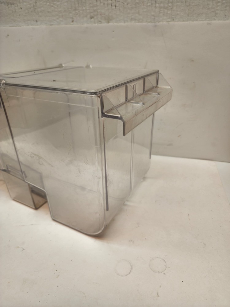 Radeus Systems Model 9" x 13" Bulk Dispenser with scoop