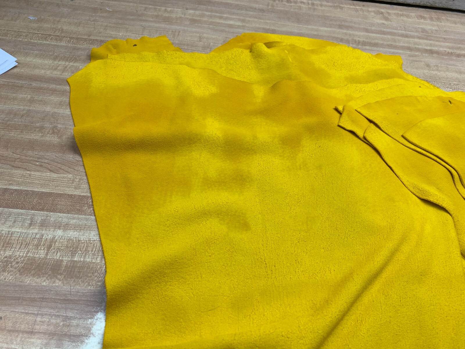 Deer Skin Splits Suede Extra Soft Tan 2 Oz. #0009965