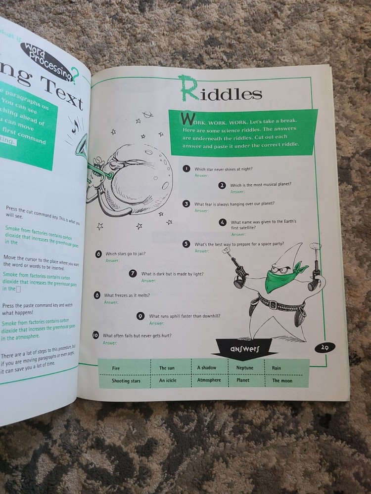 We Can Use The Computer! Book D and E. Great Condition