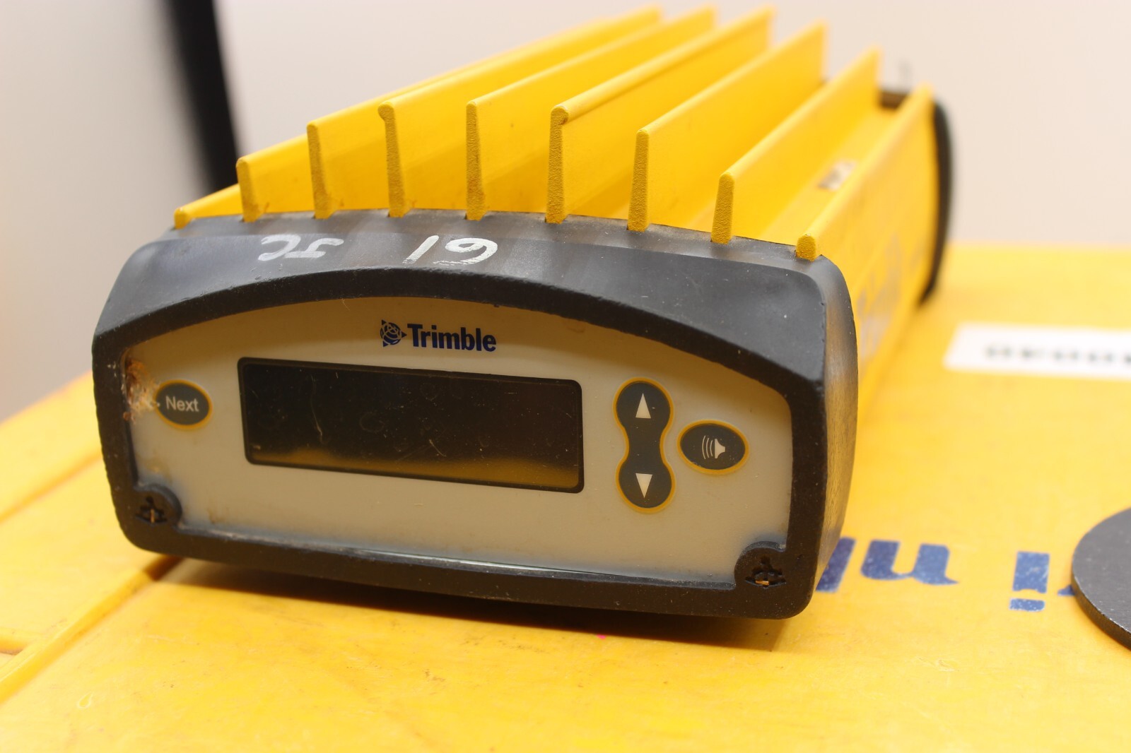 Trimble Trimmark 3 450 - 470MHz UHF Base Radio with Accessories WITH CASE