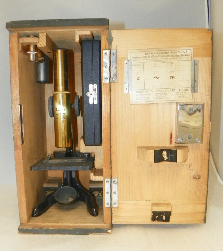 Antique Brass Microscope E. Leitz Wetzlar Germany w/Instruments Wood Box Key