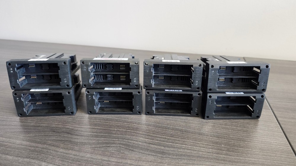 Shure AXT901 Axient Bodypack Charging Module