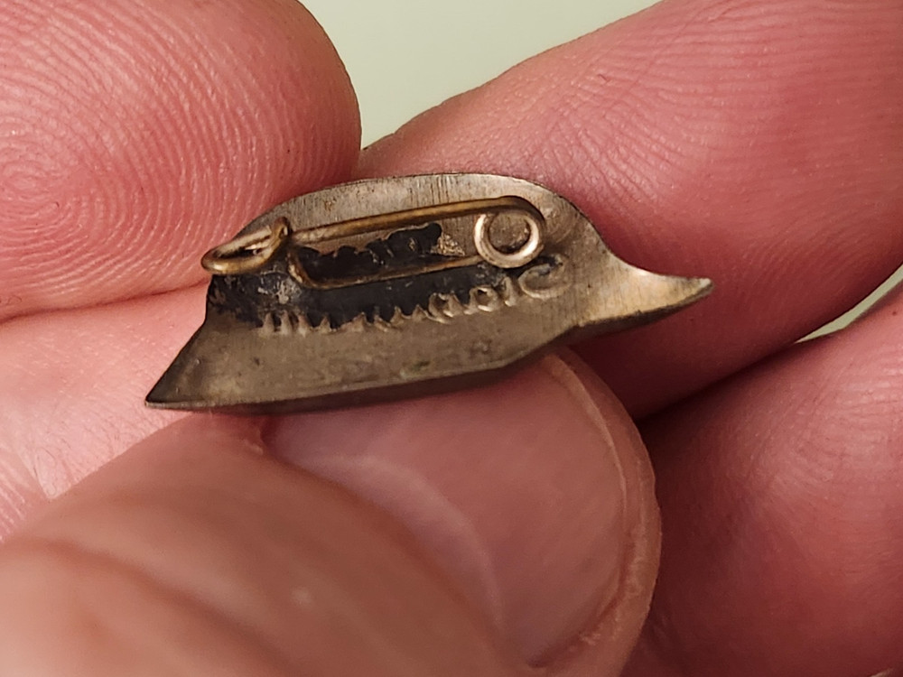 WW1-WW2 German badge "Der Stahlhelm"