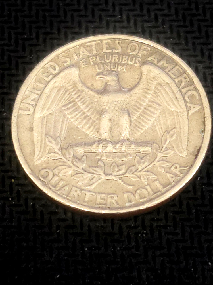 1977 quarter no mint mark "Good Condition"