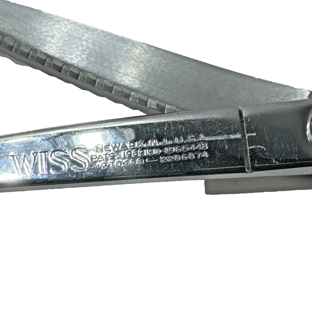 Vintage WISS Pinking Scalloping Shears Scissors ECU! OVERALL 9" LONG