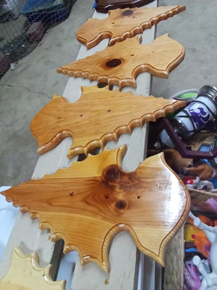 Arrowhead Deer Skull Plaque Pine
