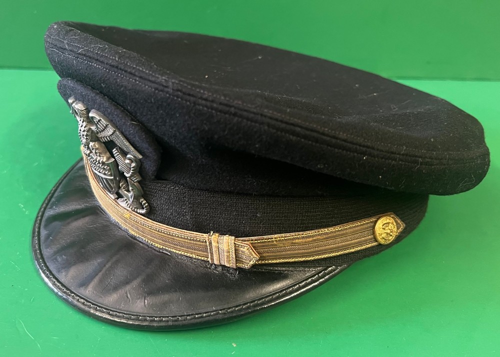 US NAVAL OFFICER’S VISOR CAP-NAVAL UNIFORM SERVICES MAKER