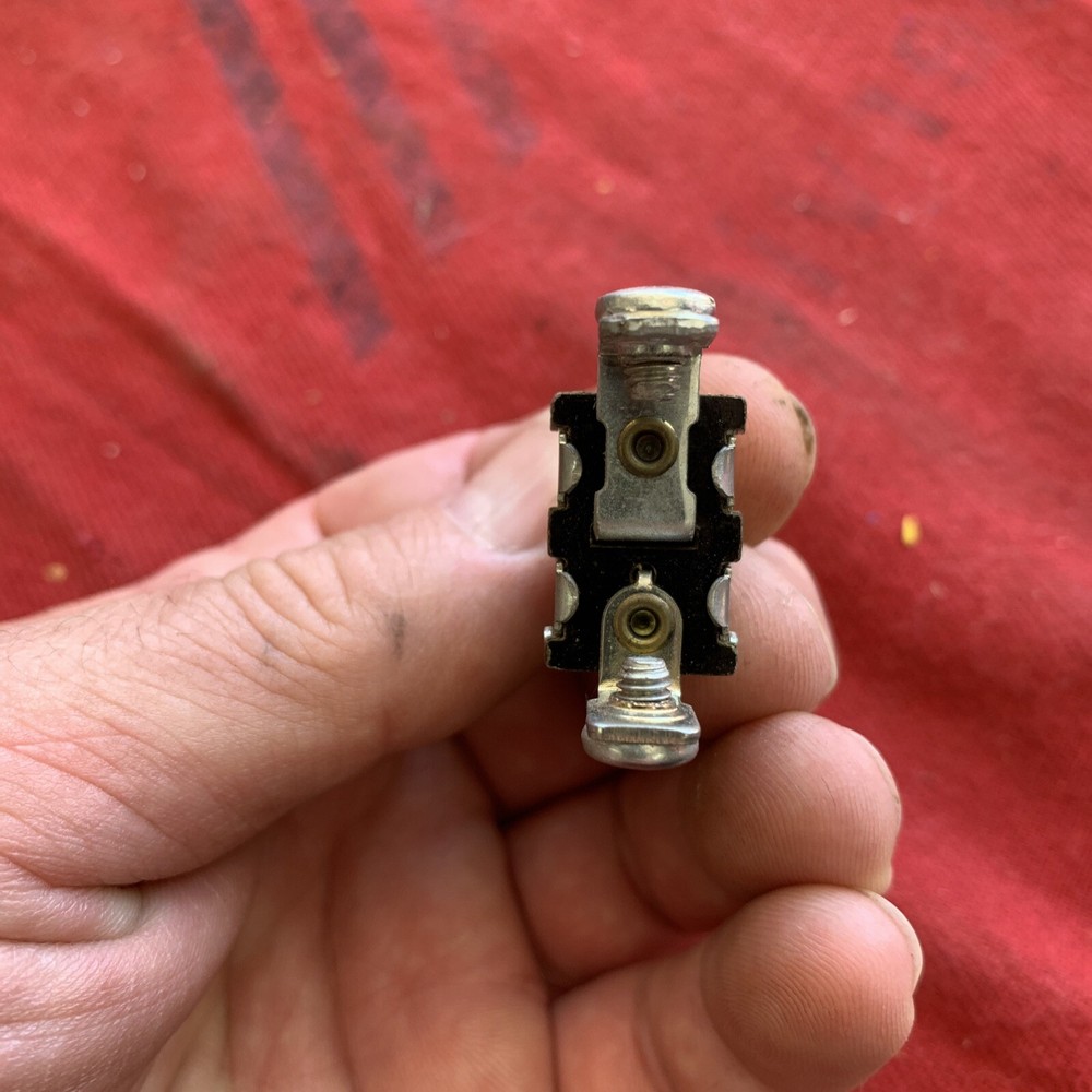 General Switches 2100 Toggle Switch 2 Pole NOS