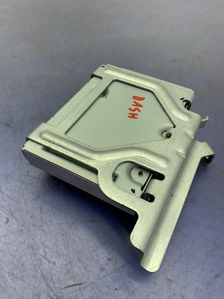 2015 CADILLAC ESCALADE ESV OEM AC & DC VOLTAGE POWER CONTROL MODULE 23217954