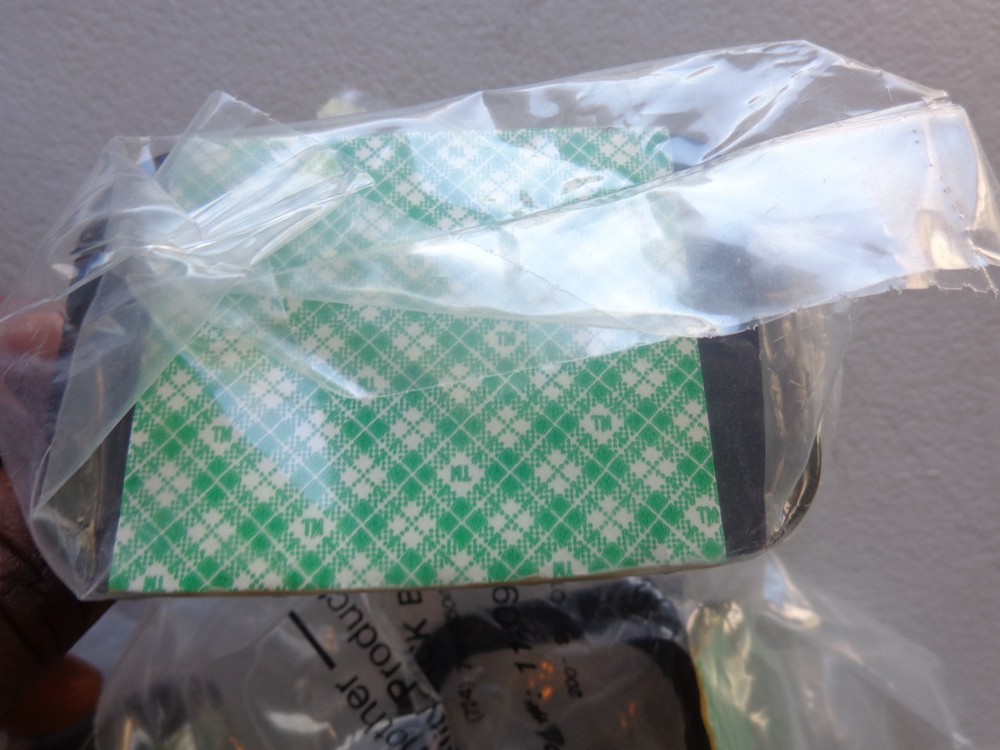 QTY 6 BLACK BOX 11209 WALLMOUNT CABLE HANGER