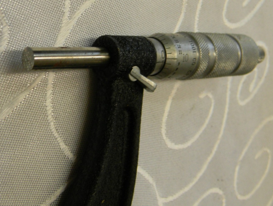 CENTRAL TOOLS 4-5" OUTSIDE MICROMETER #52RL