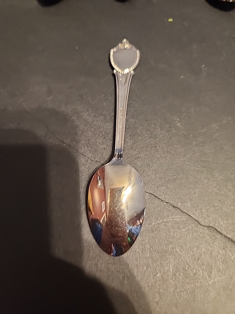 Rug By N.D Spoon B107