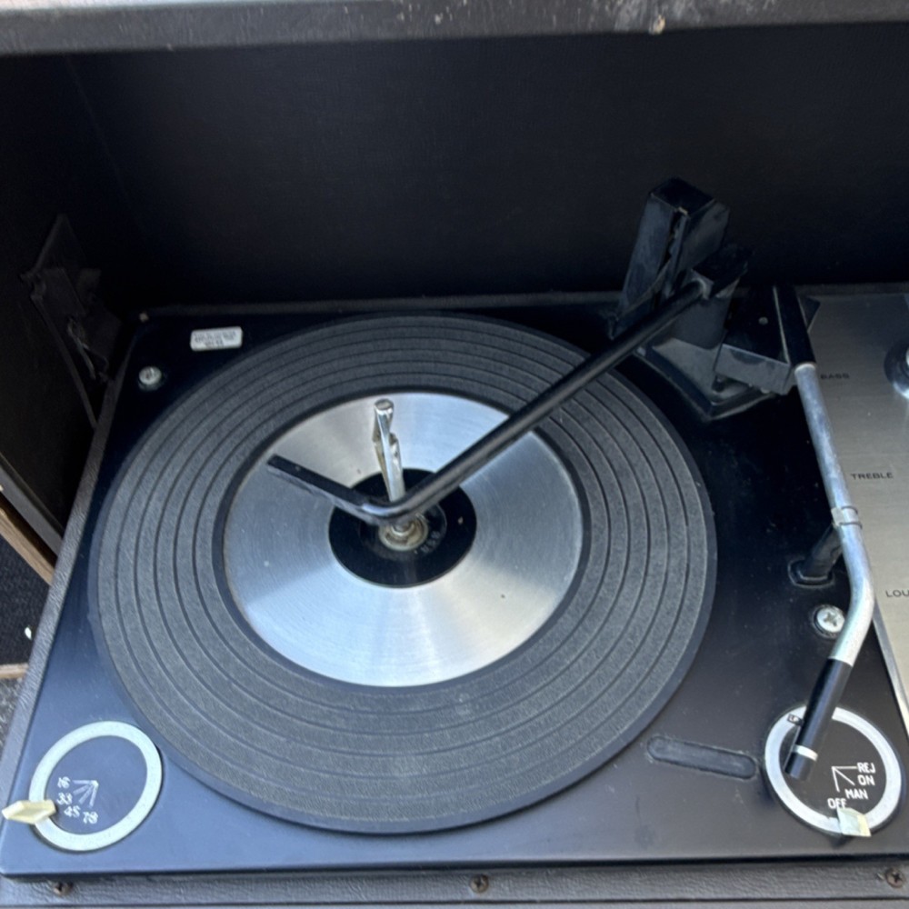 Philco Solid State Vintage Portable Record Player Turntable with Speakers