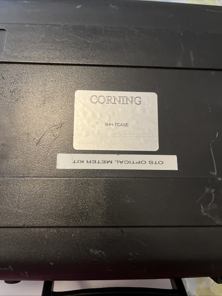Corning OTS 300 Series Optical Source & Optical Meter