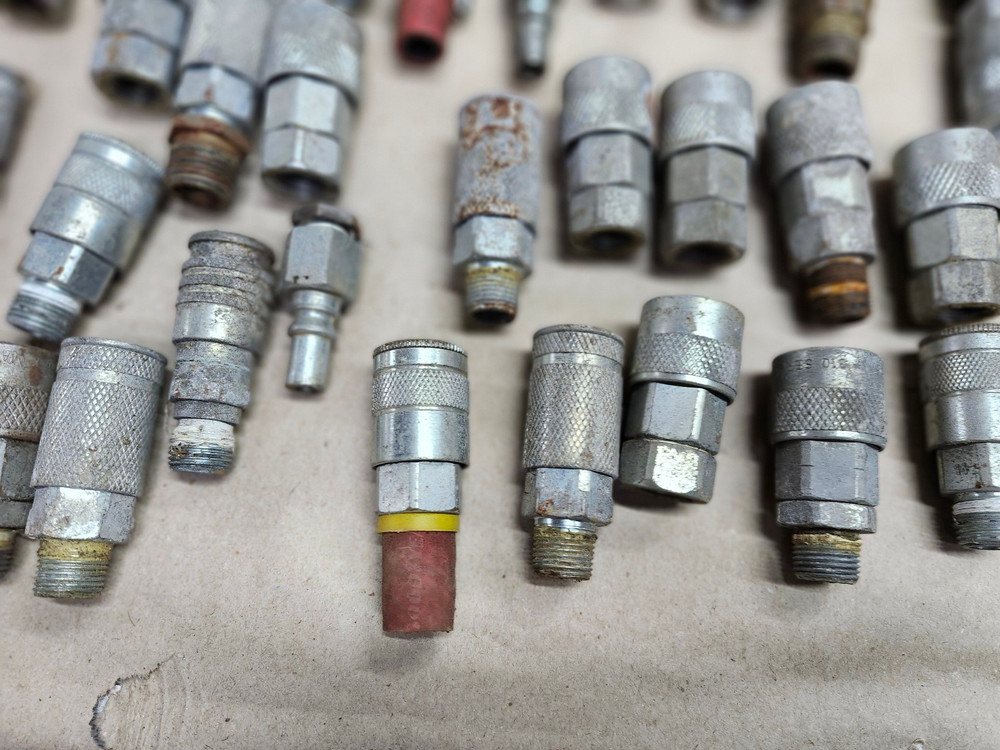 AIR TOOL FITTING ASSORTMENT