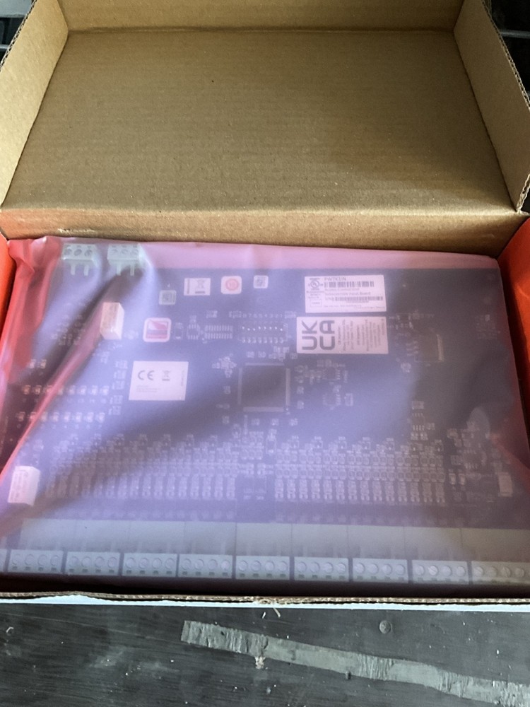 Honeywell Access Control Unit PW7K1IN/PRO42IN