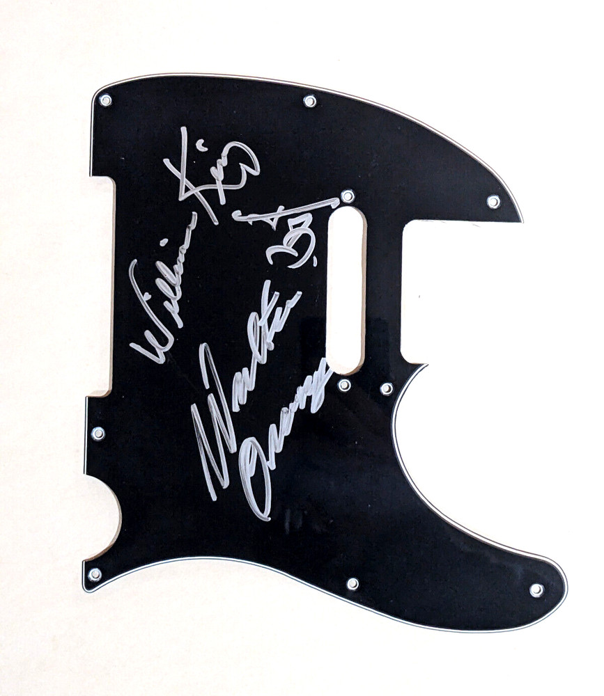 Commodores SIGNED PICKGUARD Nightshift FUNK & SOUL GROUP COA