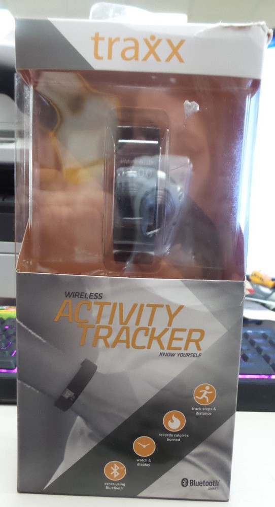 Traxx Bluetooth Wireless Activity Tracker ~Black~ Model# TRX220-DG