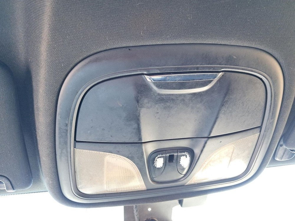 200 2015 Glove Box 4866432