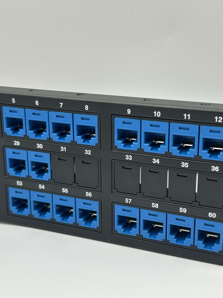 PANDUIT Mini-Com 72 Port Angled Cat 6 Patch Panel 2U CPPA72FMWBLY TX6A Modules