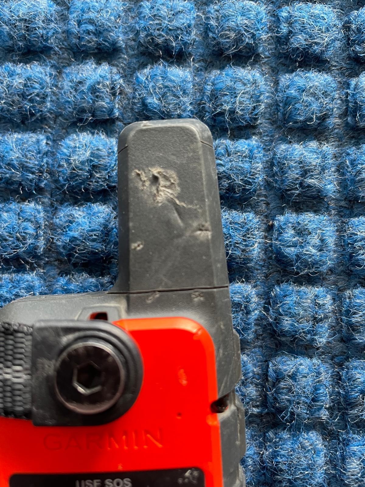 Garmin inReach Mini 2 GPS Satellite Communicator SOS w/ Box – Red