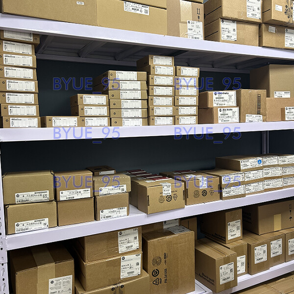 New In Box SCHNEIDER VW3A3627 Communication Module