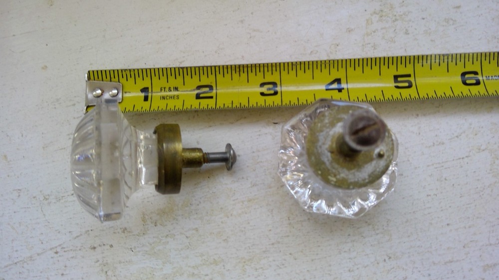 2 VINTAGE CLEAR GLASS OCTAGON 8-SIDED DRAWER PULLS KNOBS W/ BRASS SETTING NICE