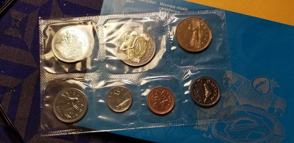 1999 Canada Nunavut Mule Error Mint Proof Like Set Extremely Rare Set.