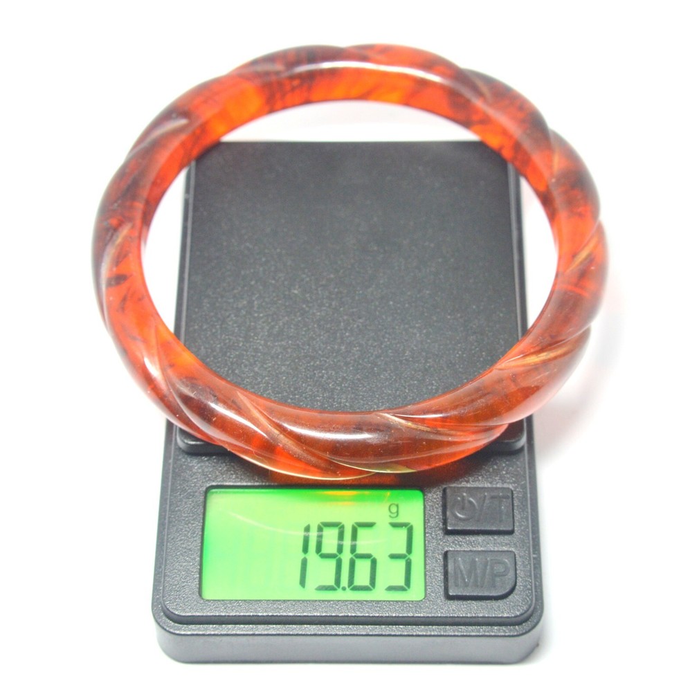 VINTAGE ORANGE BAKELITE ROUND BANGLE BRACELET