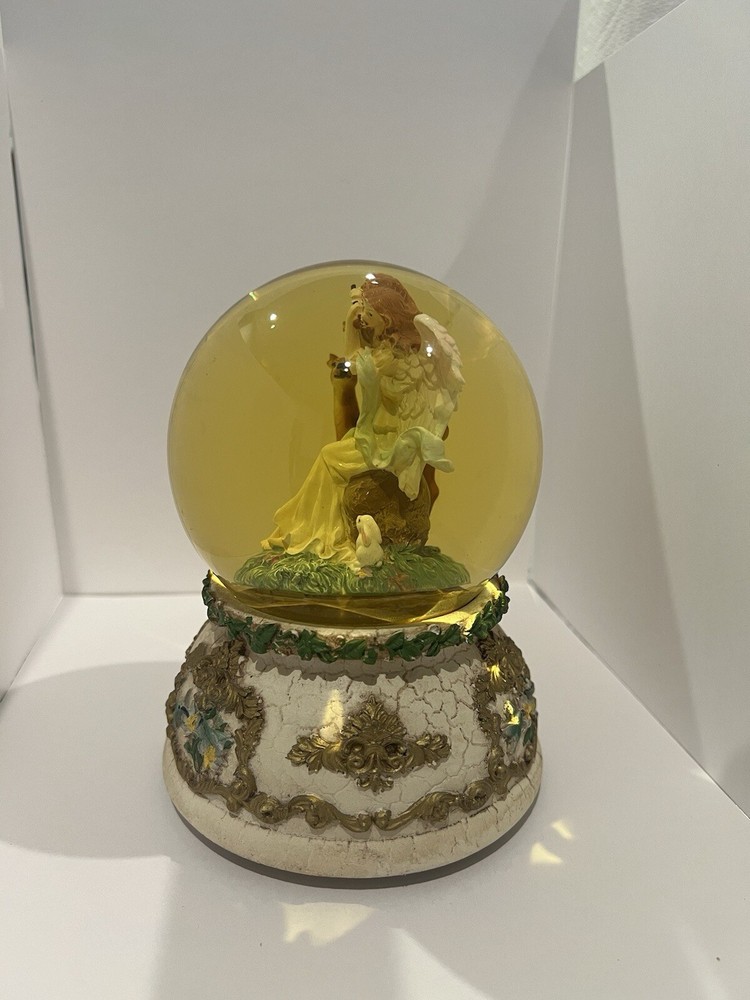 Angel Snow Globe
