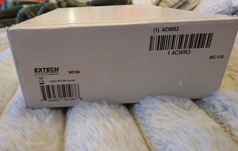 Extech MC108 Digital Mini Microscope New Open Box