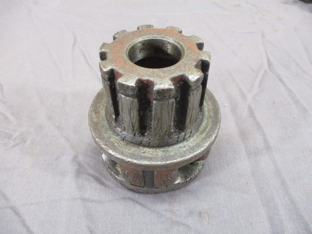 Ridgid 2" to 1/2" 12-R Pipe Threading Tool Threader 5 Die Set Handle & Cutter