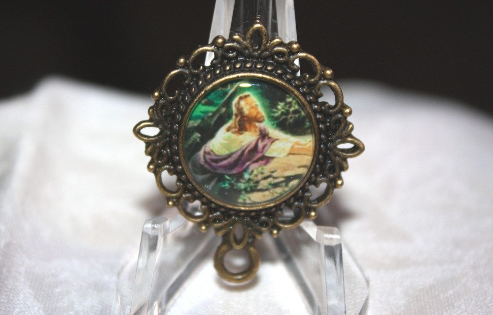 Custom Bronze Rosary Center  | Jesus Agony in the Garden | STA-101-482