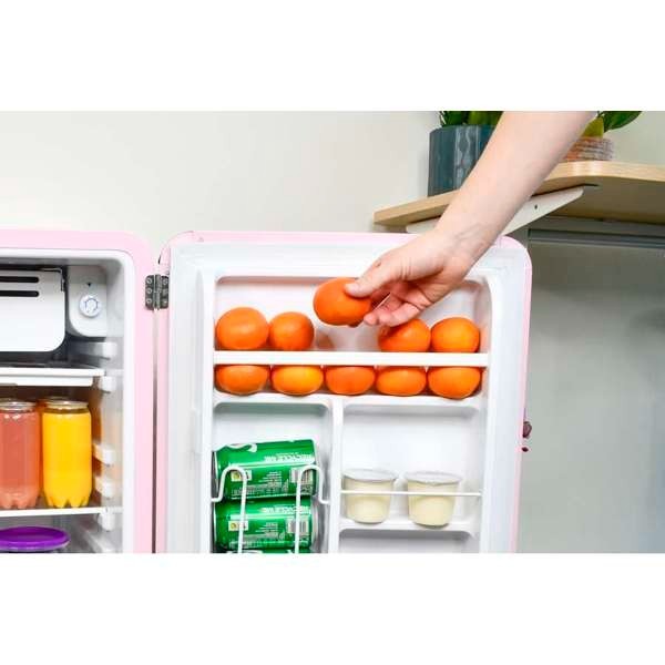 Frigidaire, 3.2 Cu. Ft. Retro Compact Refrigerator, Pink