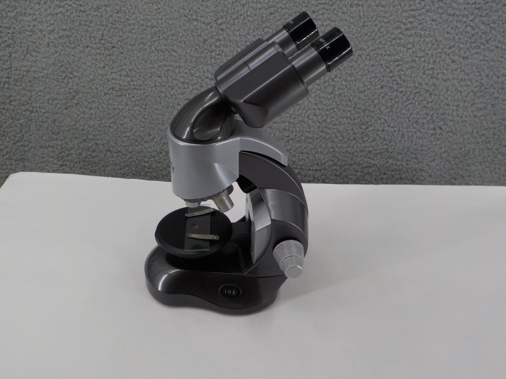 USED EDU SCIENCE STUDENT MICROSCOPE WITH CARRYING CASE SPECIMAN VIALS MSNG PCS