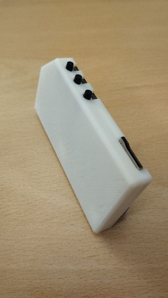 Cableless SD2IEC floppy drive emulator for Commodore 64/64C/VIC20