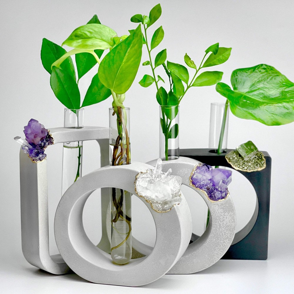 CLEAR QUARTZ PROPAGATION STATION