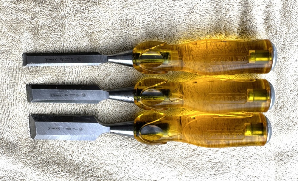 VINTAGE STANLEY 3 PC CHISEL SET AS PICTURED