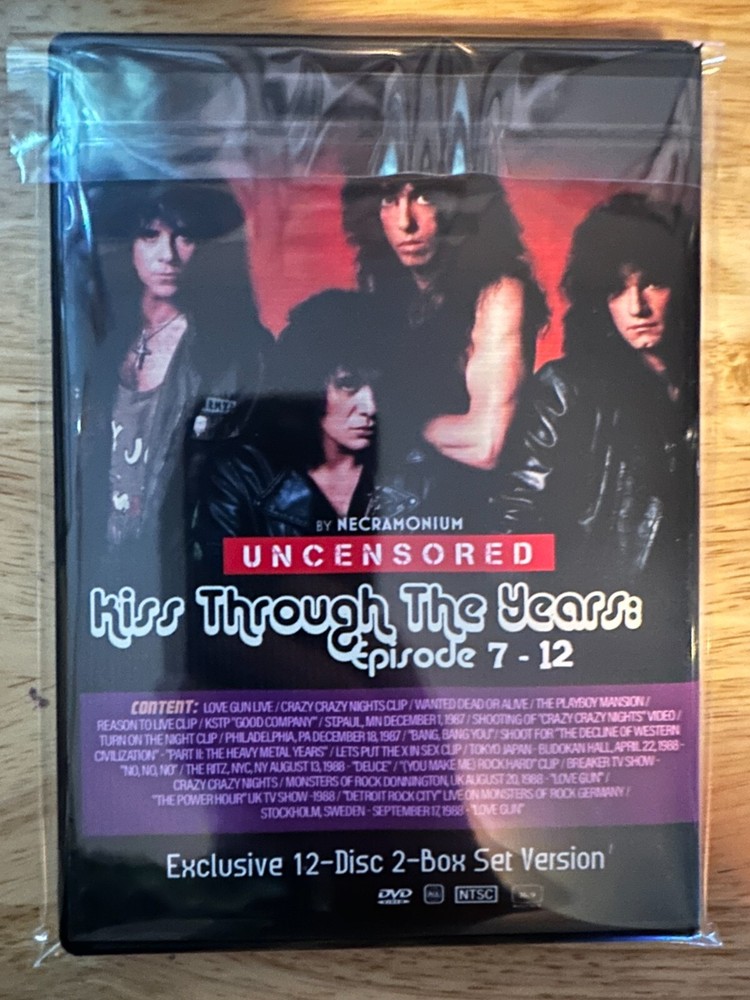 KISS - Through the Years 1973-2008 The 17 Volume Complete DVD Box Set