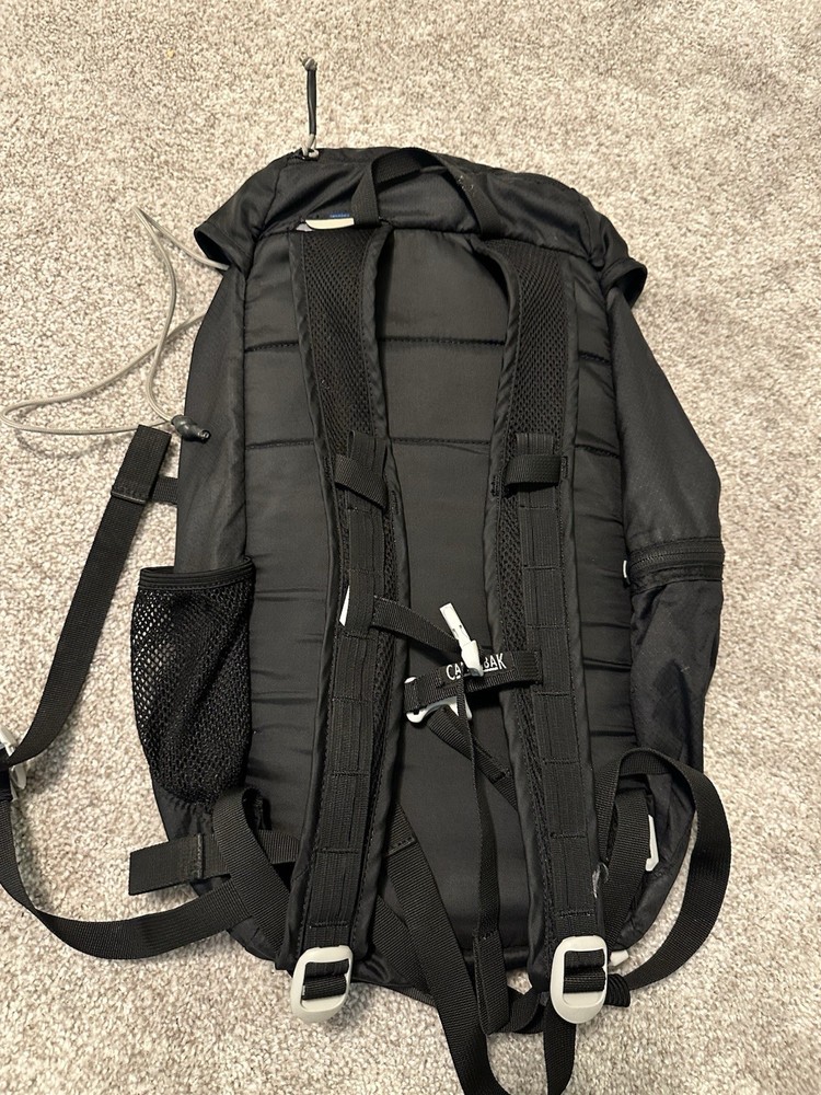 ARETE 22 Camelbak Lightweight Hiking Backpack Hydration Compatible No Bladder