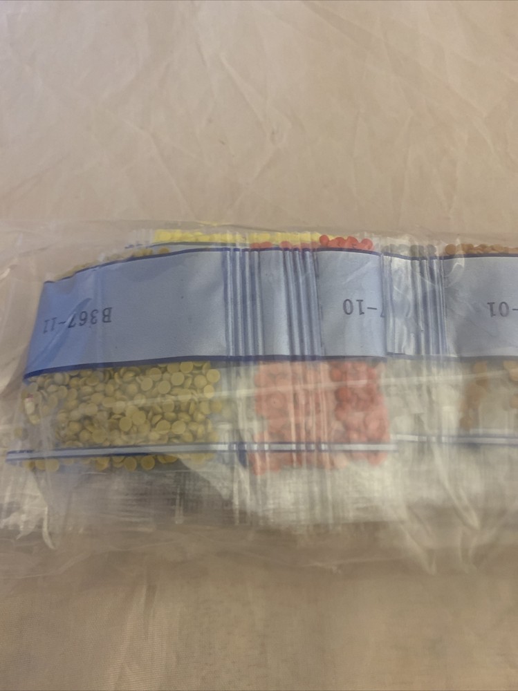 25 CT. Crafting Pebbles: Multiple Colors (NEW)