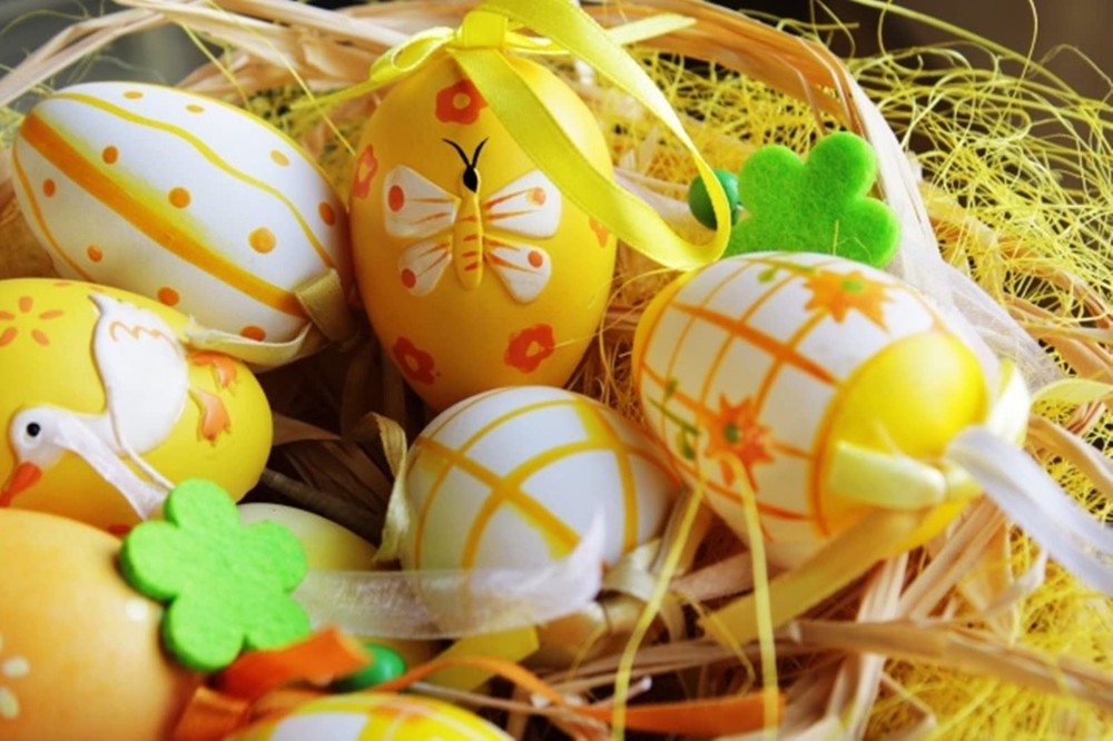 6 Pack 6 inchs Craft Foam Eggs, Polystyrene Foam Eggs Use for Easter, Hallowe...