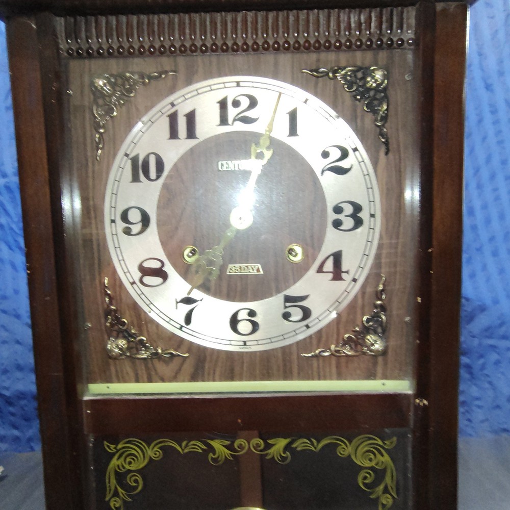 Vintage Centurion 35-Day Key-Wind Pendulum Chime Wall Clock MCM Beautiful