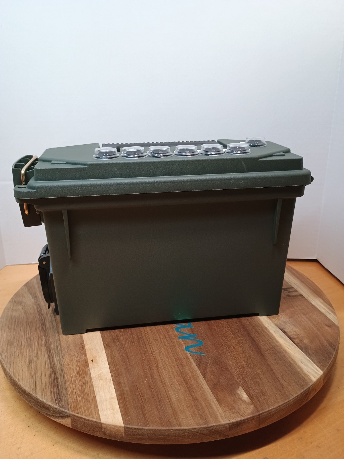 7RV/4&5 Flat Trailer Light Tester Box Power By Milwaukee M12 Drill Battery