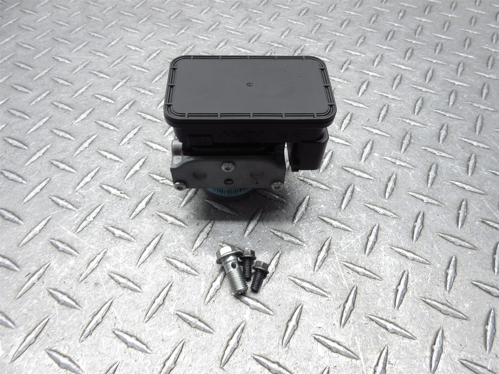 2018 17-19 Suzuki SV650 Abs Brake Pump Module Control Unit READ NOTES