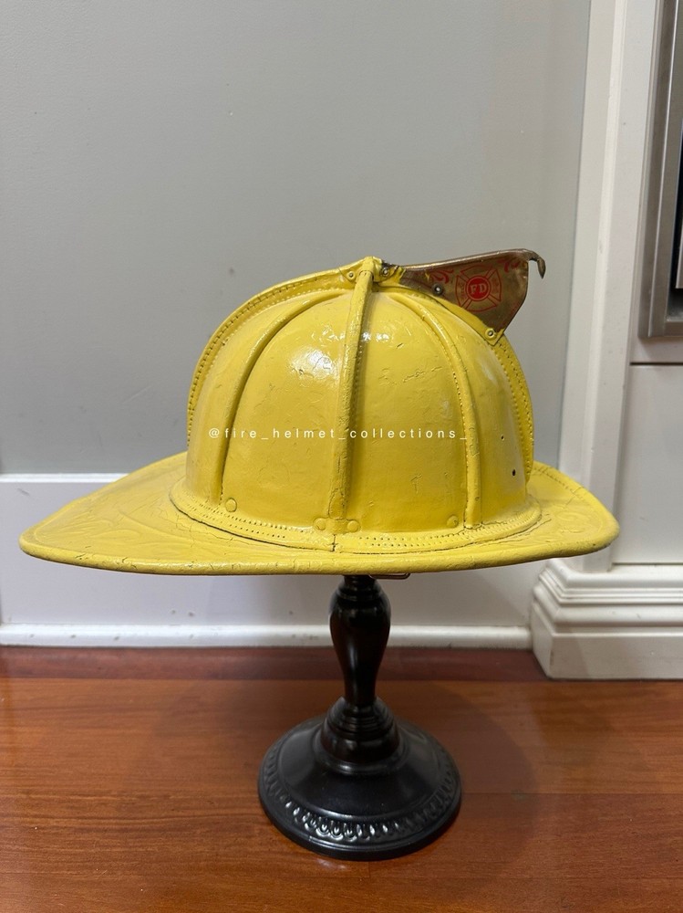 Cairns Leather Fire Helmet Size Small Adjustable