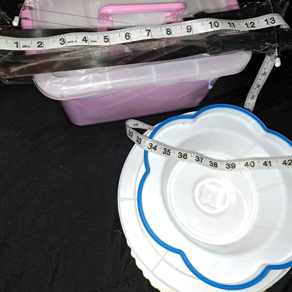 NEW 150 Plus pcs Full Size Cake decorating kit