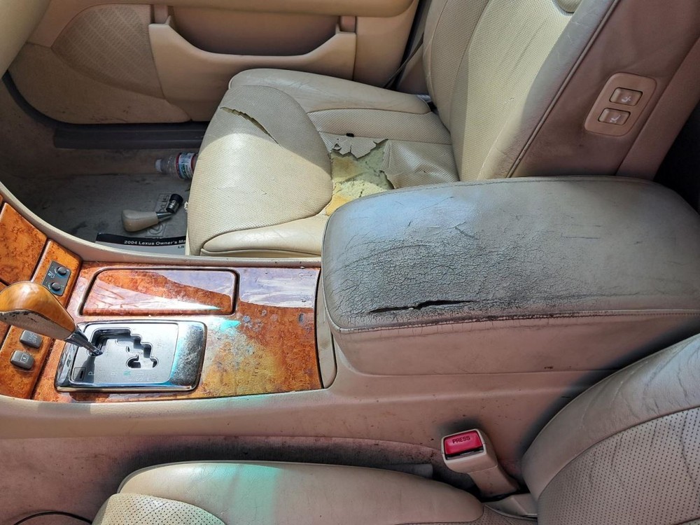 LS430 2004 Glove Box 4793640