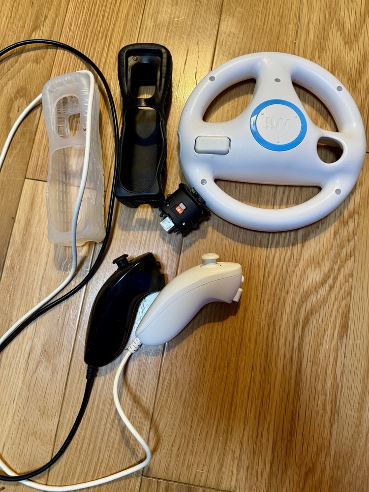 Nintendo Wii Accessory Bundle Steering Wheel Nunchuk Controller Covers