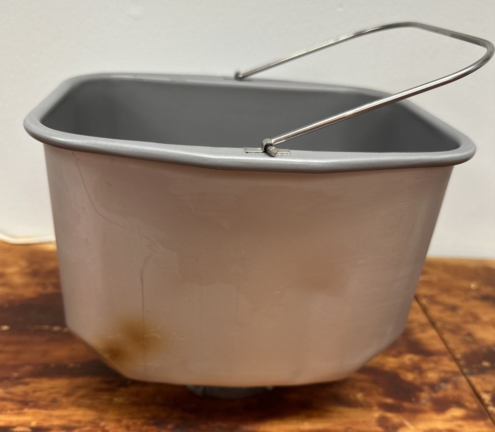 Regal Kitchen Pro K6745S Bread Maker Pan With Paddle Only replacement part